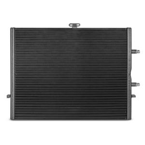 Front mounted Radiator for BMW BMW M4 GTS